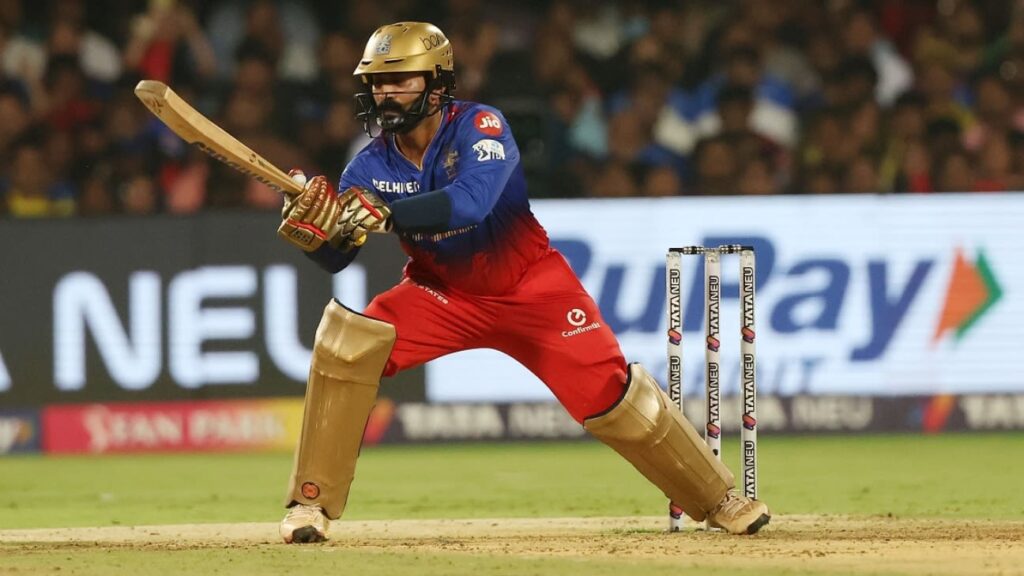 Dinesh Karthik to play for Paarl Royals in the SA20