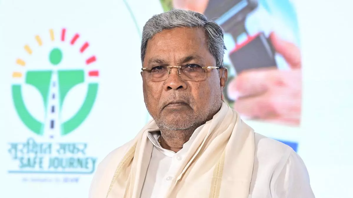 Setback to Siddaramaiah as HC dismisses petition challenging Governor's order