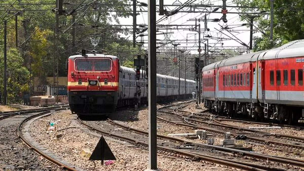 SCR operating 1400 special trains in current festive season